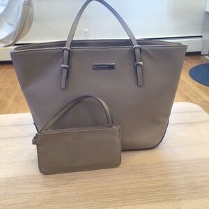 Nine West - Tan shoulder bag with small clutch